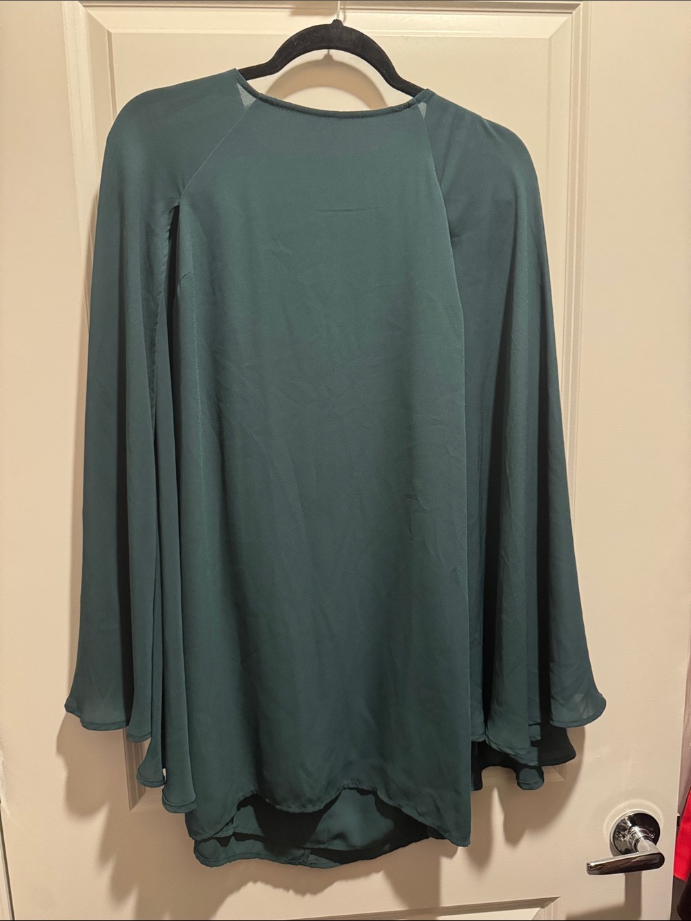 Forever 21 Green Long Sleeve Flowing Cape Dress